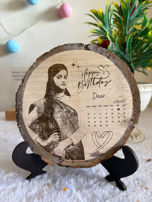 Personalized Natural Wooden Engraved Circle Photo Frame